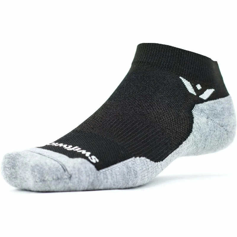 Swiftwick Maxus One Ankle Socks